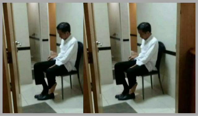 Viral Foto Jokowi sedang Berada di Depan Toilet Terlihat Lusuh