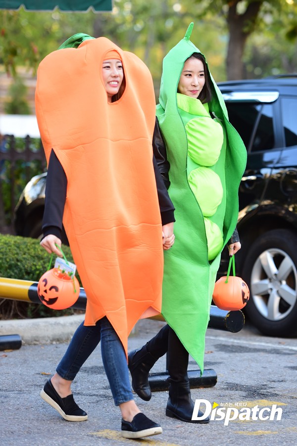 오늘자 멜로디데이 뮤뱅 출근길 할로윈 코스튬.jpg | 인스티즈