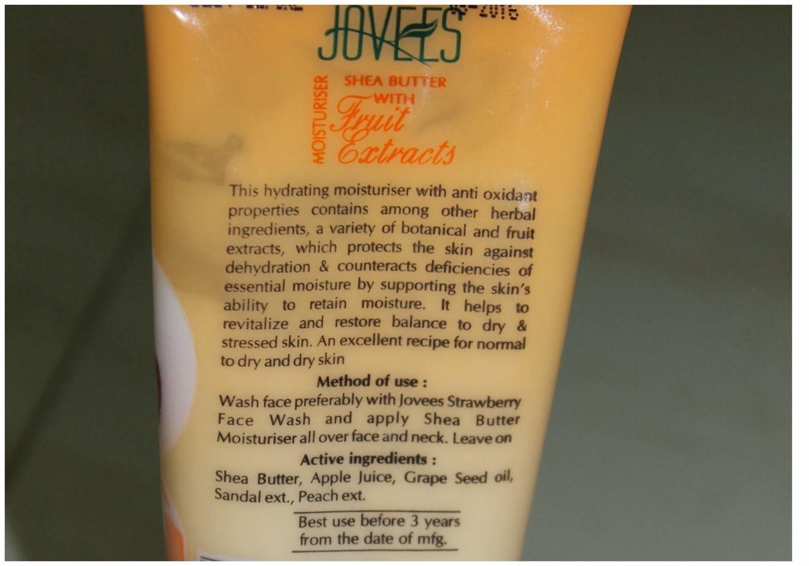 jovees shea butter moisturiser