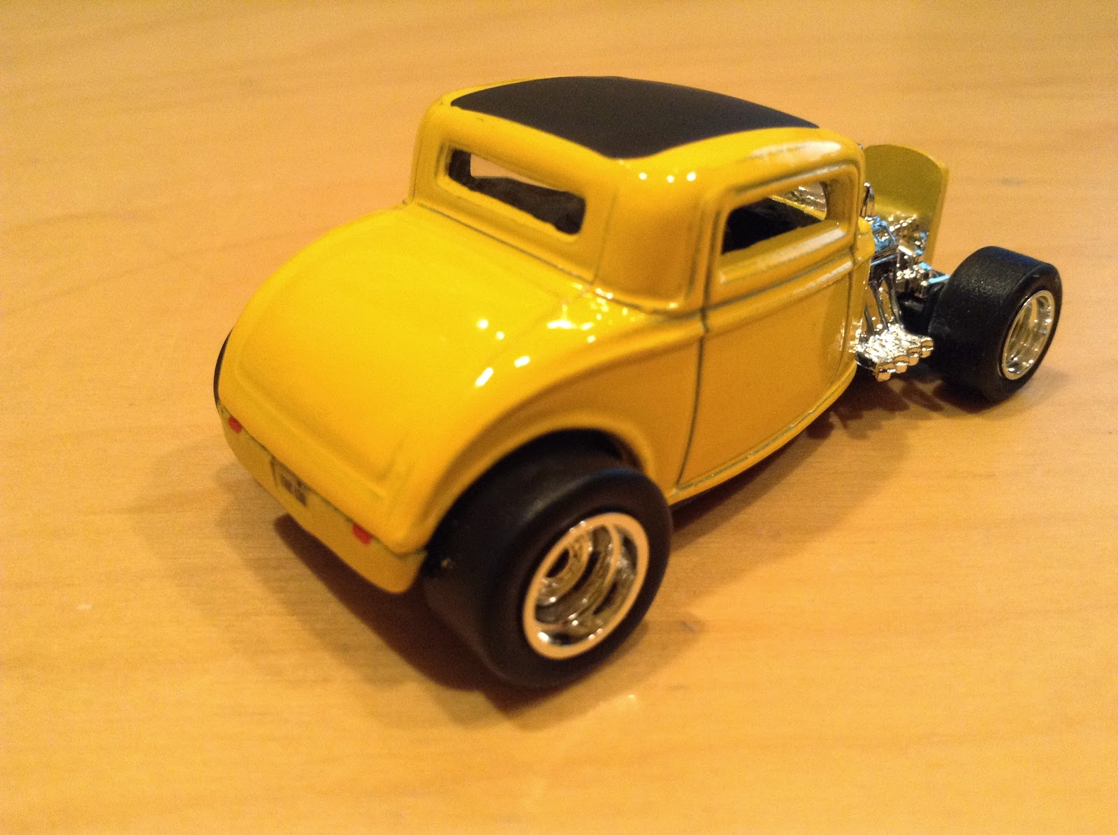 JULIAN'S HOT WHEELS BLOG '32 Ford (2013 Retro Entertainment American Graffiti)