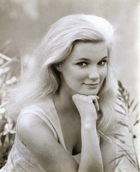 Yvette mimieux sexy
