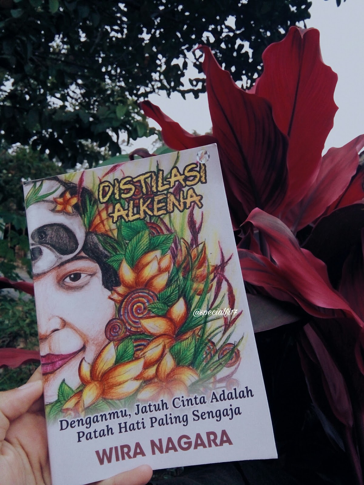 Resensi Buku Distilasi Alkena Ilustrasi Resensi Buku Distilasi Alkena Ilustrasi