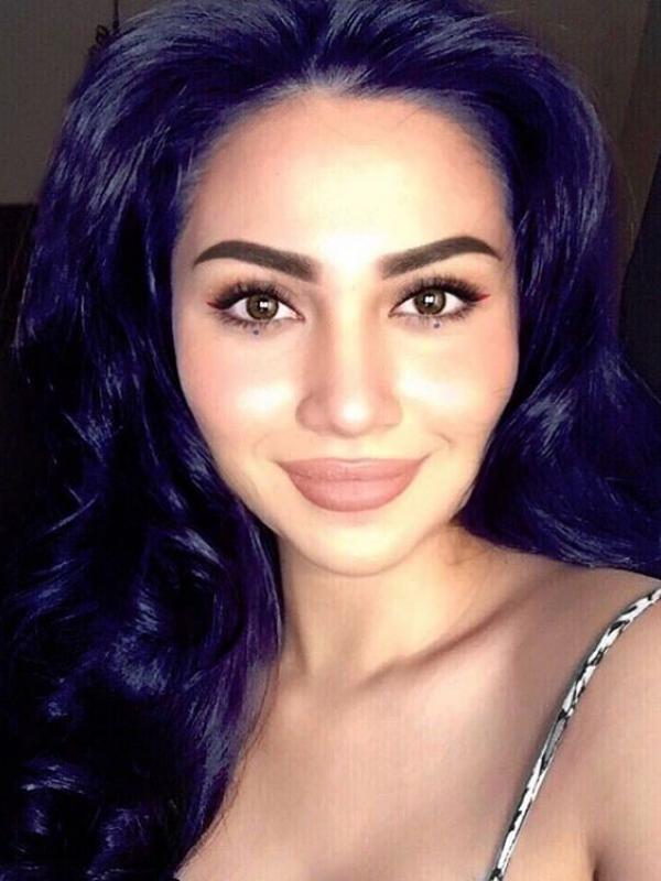 Ariel Tatum Syuting Pakai Gaun Transparan, Netizen Tuding Tak Pakai