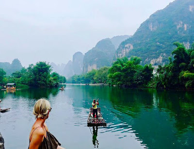 alt="Li river,china,river tour,china tour,travelling,Li river tour,Li River Bamboo Rafting"