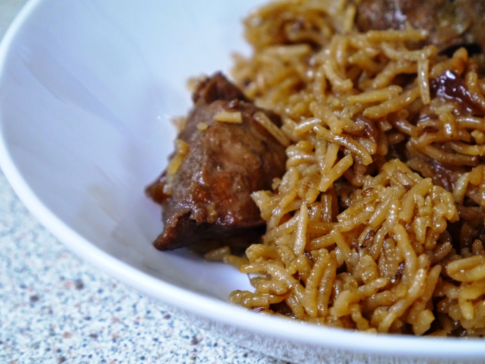 This Muslim Girl Bakes Lamb Pulao