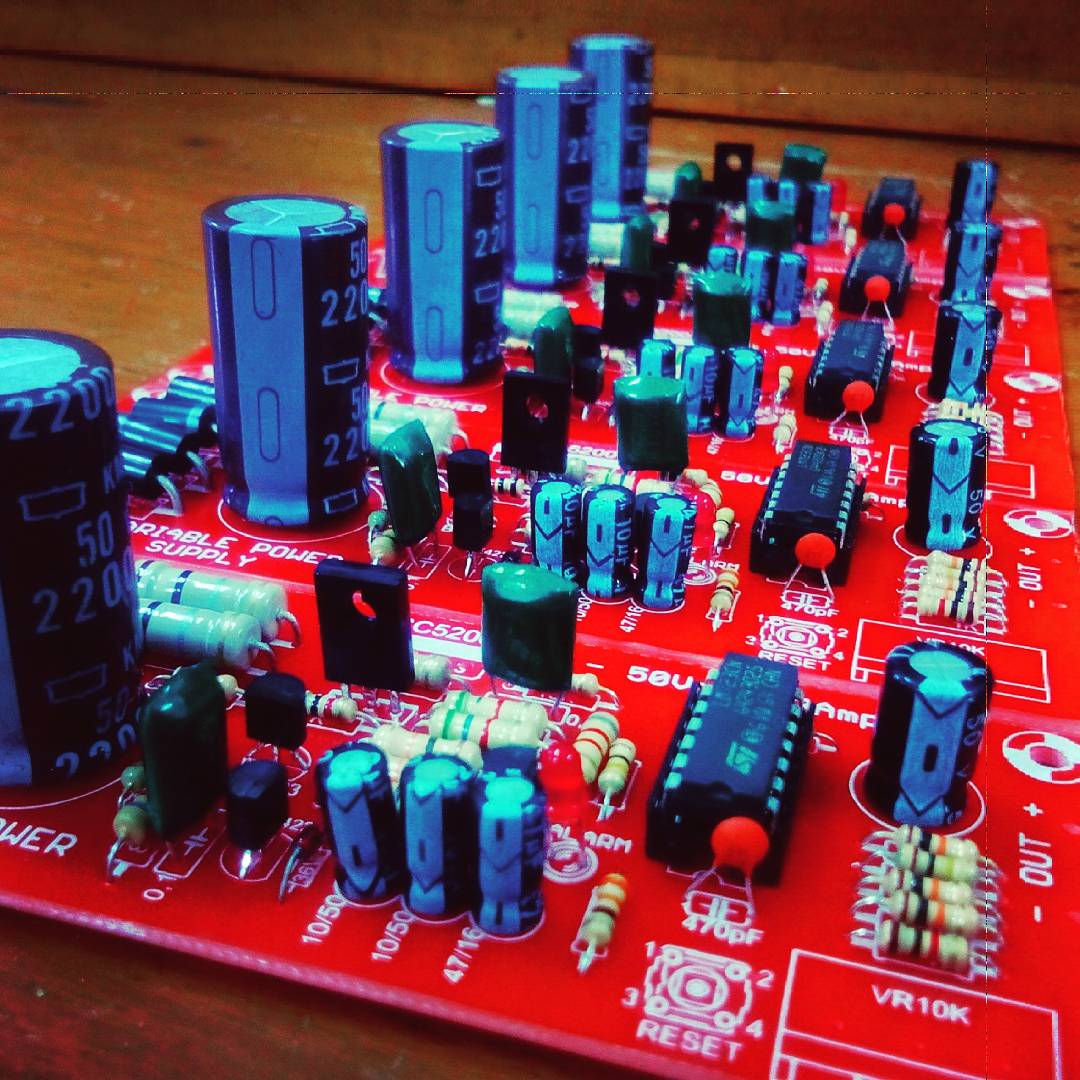 Power Supply Variable 050V 3A With Current Protection LM723 Dicky B_Mz