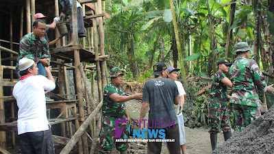 Serbuan Teritorial Babinsa Koramil/09 Pituruh dalam pembangunan Musholla Desa Sawangan