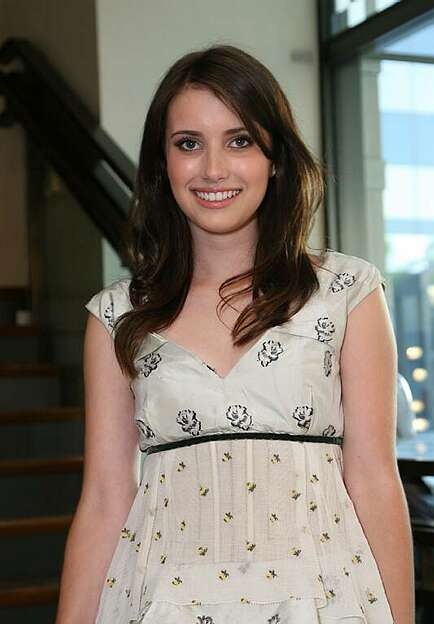 Red Carpet Dresses: Emma Roberts - Vanity Fair party hosted by Louis