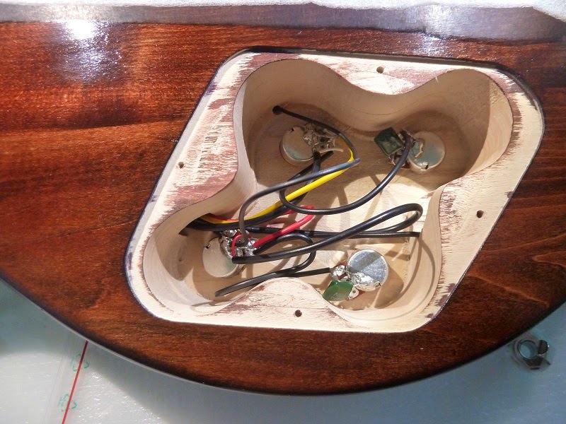 Inaptly Crafted: Les Paul DIY kit (Part V: Electronics)
