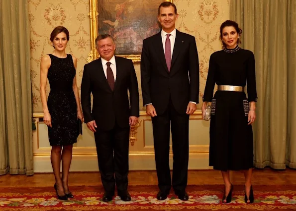 King Felipe VI and Queen Letizia hosted a dinner banquet in in the Palace of El Pardo on Thursday in honour of King Abdullah II of Jordan and Queen Rania