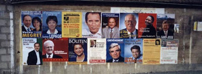 http://2.bp.blogspot.com/-18dyIJhzYV0/TaLw0LulV2I/AAAAAAAAEfw/7dtdCtxn-NE/s400/Affiches-premier-tour2002A.jpg
