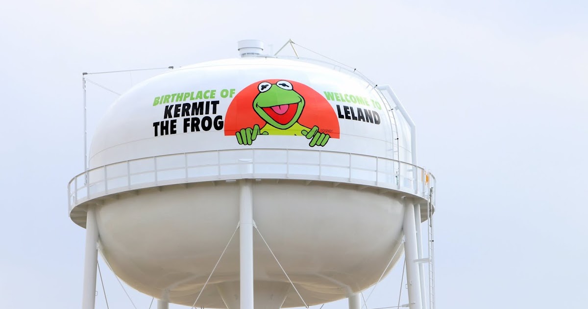 Muppet Stuff Lelend Gets New Kermit Water Tower!