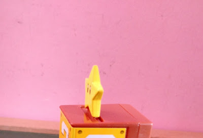 Miniatura de plástico do Mário pulando do jogo supermario Nintendo - coleção Mcdonald's R$ 15,00