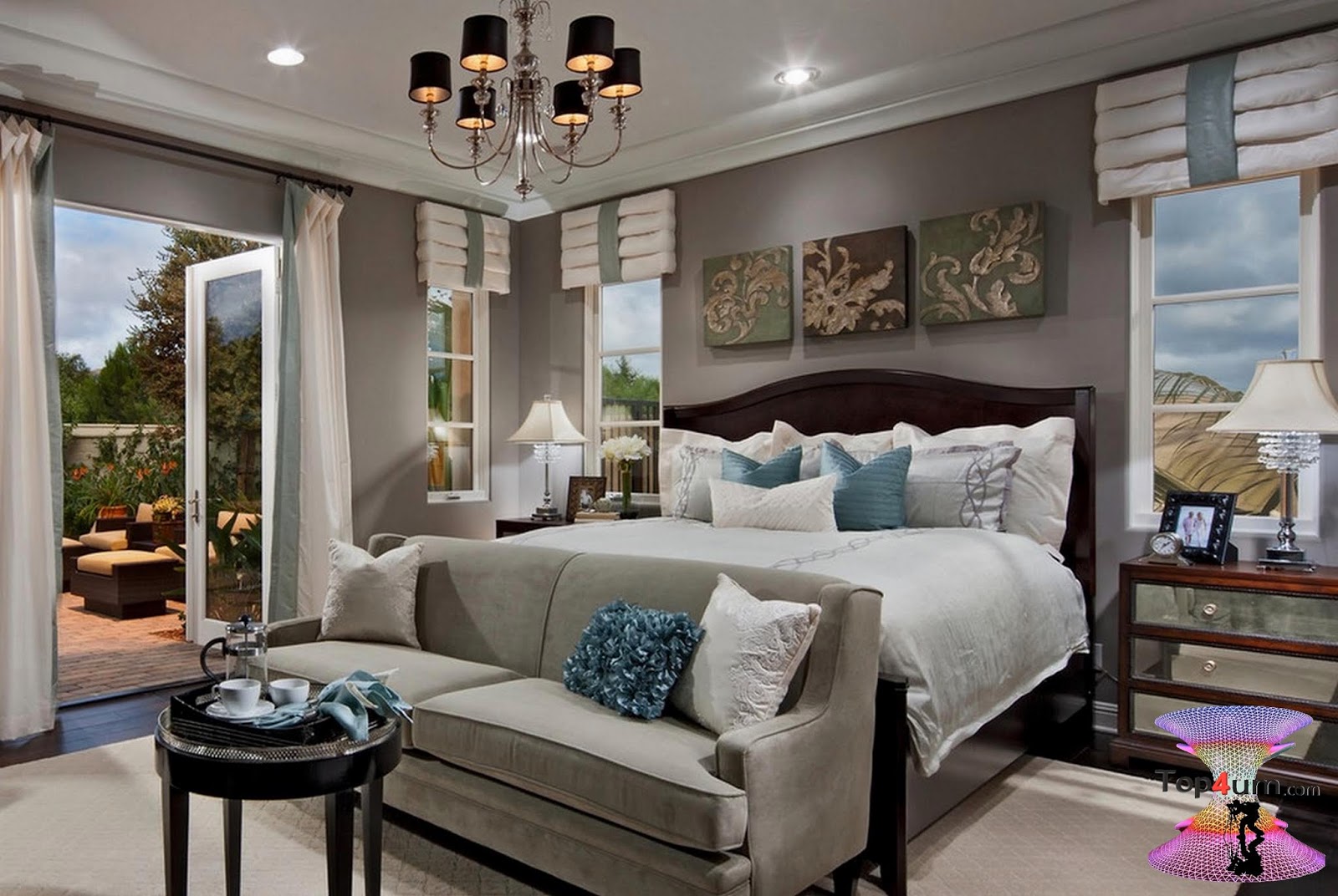 спальня в своем доме посередине комнаты. спальня контемпорари. кровать с высоким изголовьем в интерьере. перед кроватью на английском. перед кроватью на английском.