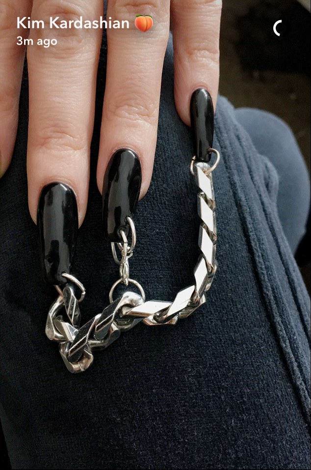 MelodySusie, Bring Your Beauty Salon Home!: 10 Crazy Nail Designs pierced acrylic nail design - MelodySusie, Bring Your Beauty Salon Home!: 10 Crazy Nail Designs
