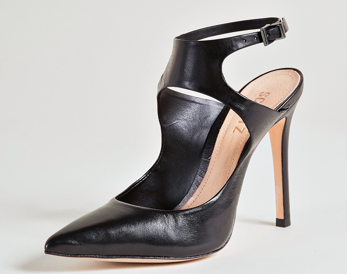 Shoe of the Day | Schutz Lucina Ankle Strap Pumps | SHOEOGRAPHY
