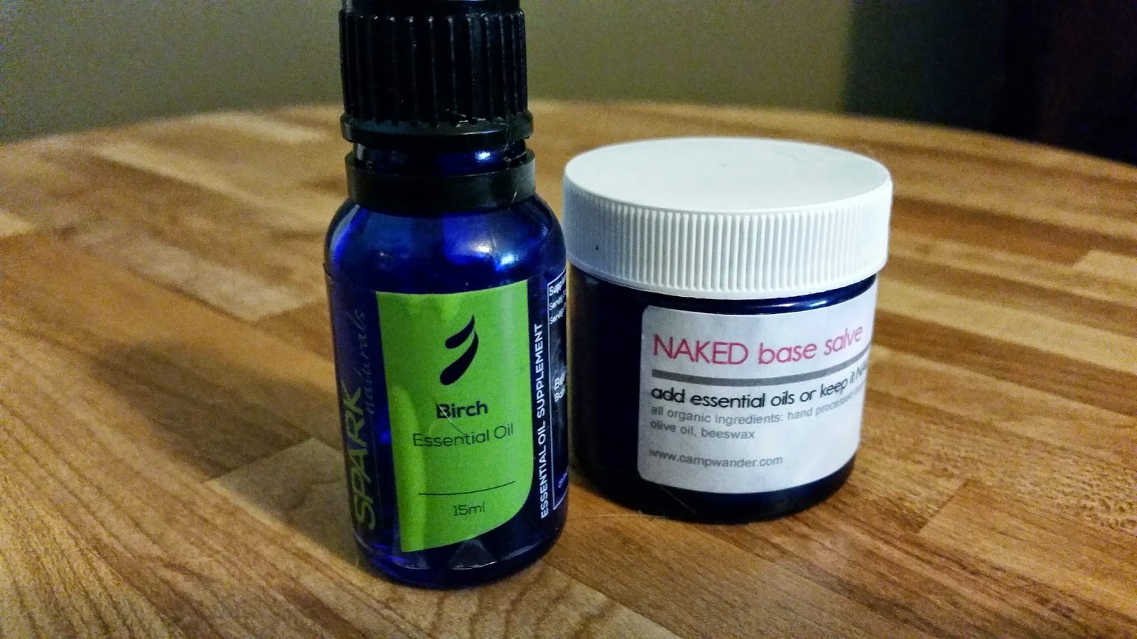 Curly Loves Essential Oils Treat Heel Spurs and Plantar Fasciitis with