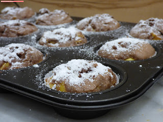 fischiscooking, mango schoko muffins fischiscooking, mango schoko muffins