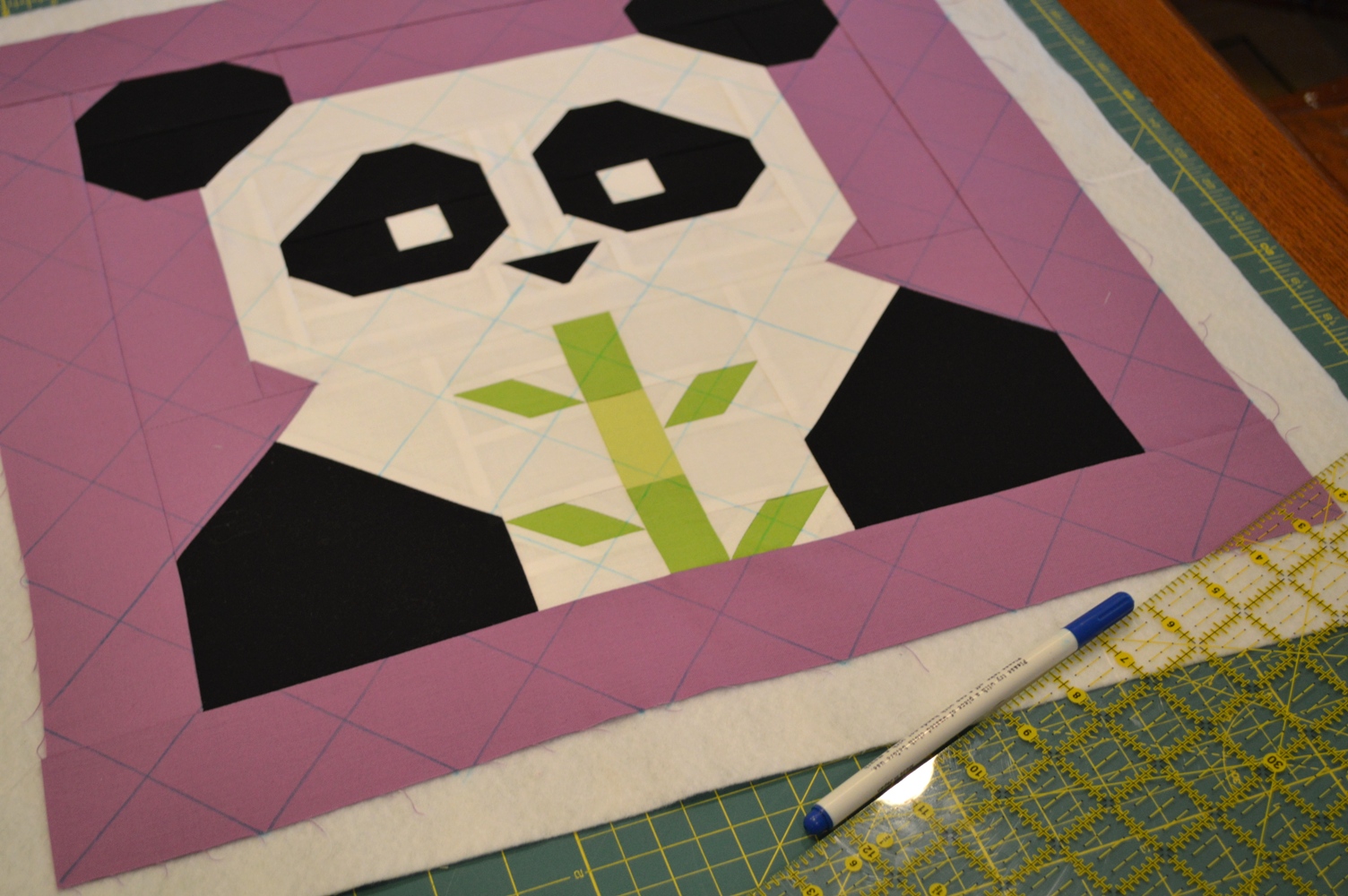 Happy Quilting Po The Panda