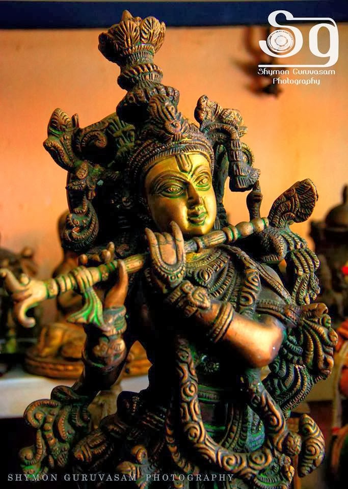 TELUGU WEB WORLD: AMAZING STATUE/PIC OF LORD KRISHNA
