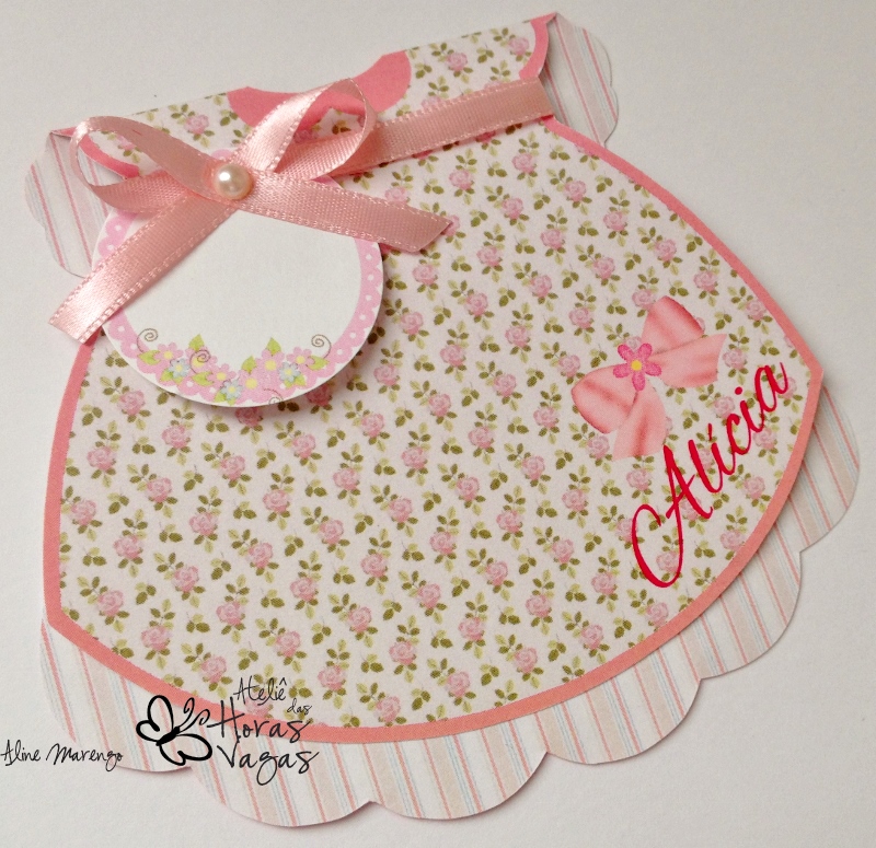 convite artesanal aniversário infantil chá de bebê roupa roupinha vestido vestidinho de boneca floral provençal menina