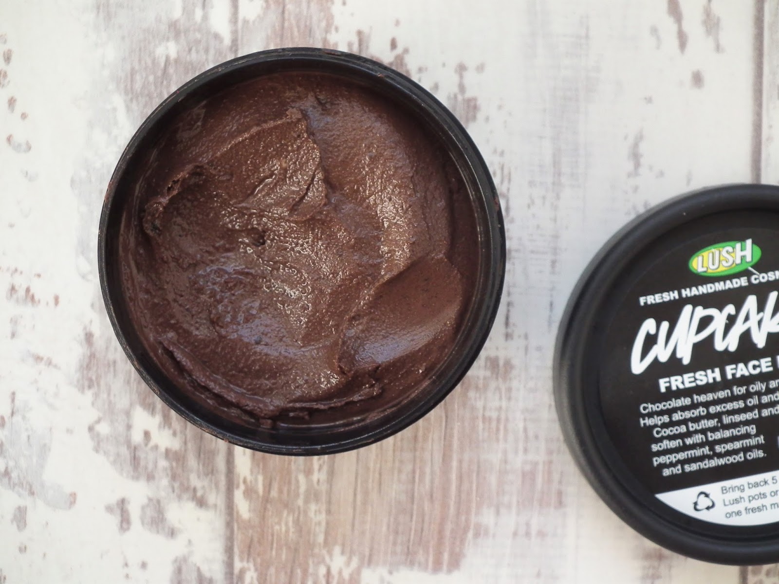 Lush Cupcake Face Mask Lauren Victoria Beauty & Lifestyle Blog