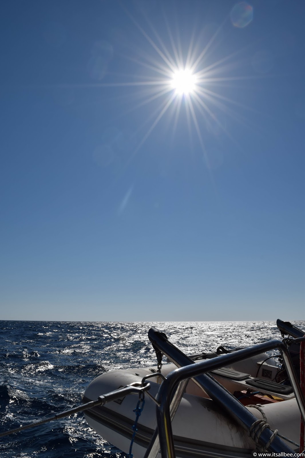Sailing Greek Islands | sailboat tours in santorini