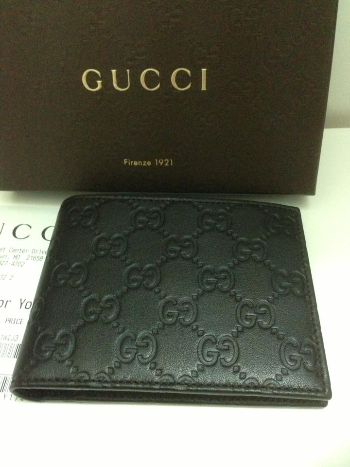 Authentic Luxury Items @ Bargain Price: Men wallet Direct From Europe ~ Braun Buffel & Gucci!!