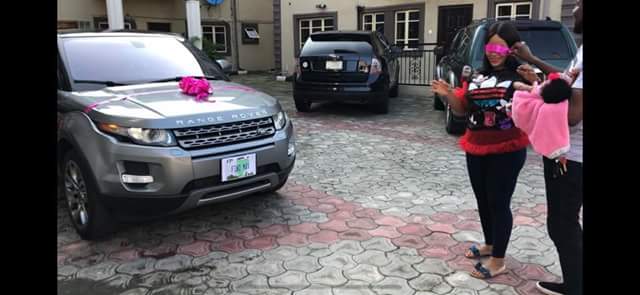  Nigerian man surprises wife with Range Rover, says she held on tight to him when he had nothing (photos)
