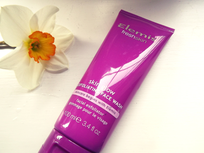 The Review Elemis Fresh Skin Exfoliating Face Wash Hello October