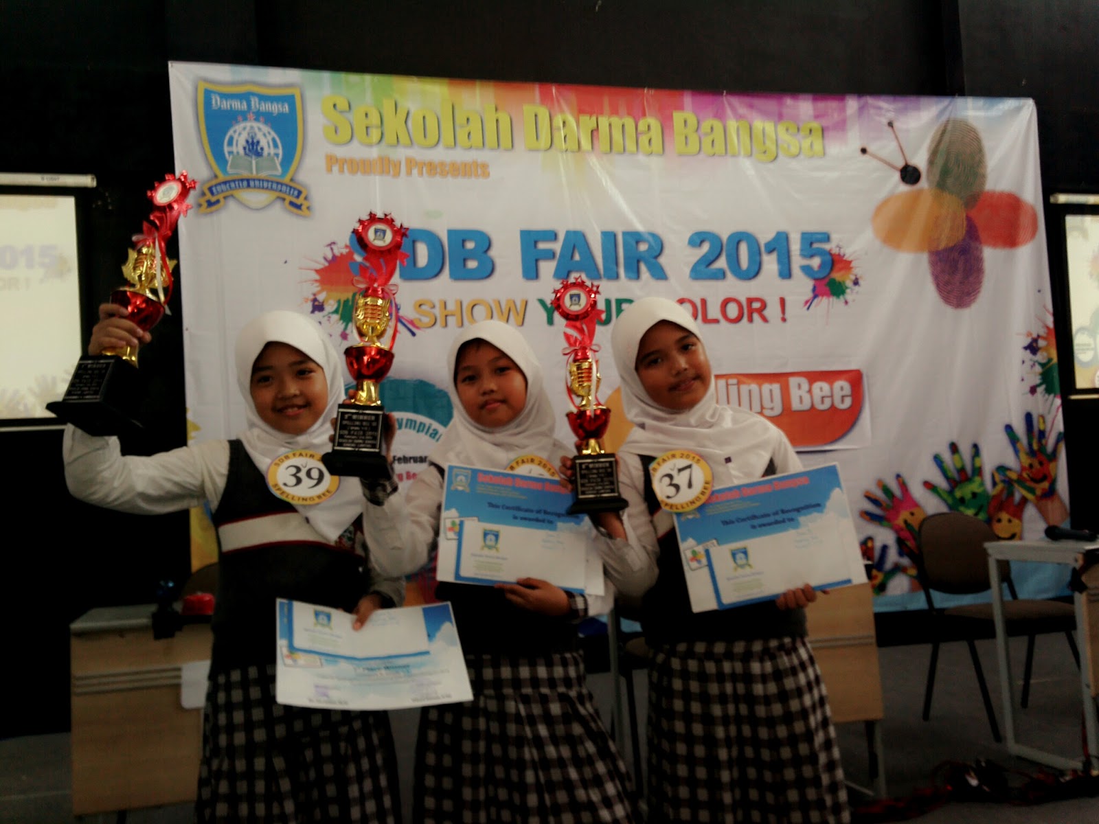 Siswa-siswi SD Islam AZ Zahra Bandar Lampung Juarai Lomba Spelling Bee 2015