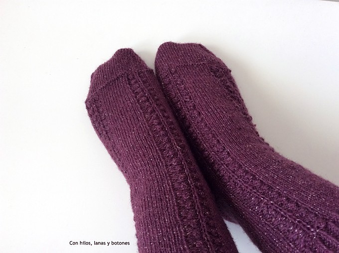 Con hilos, lanas y botones: Celebration Socks (Winters Weather Knits)