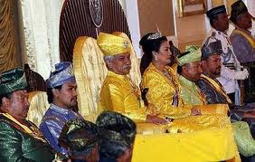 Keluarga Tuanku Munawir: Tunku Ali Redhauddin Muhriz (Tunku Besar Seri ...