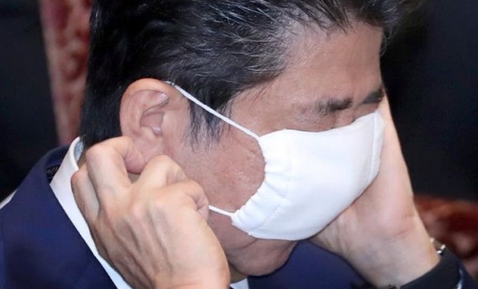 이미지에 대체텍스트 속성이 없습니다; 파일명은 THE%2BSANKEI%2BNEWS.jpg 입니다.