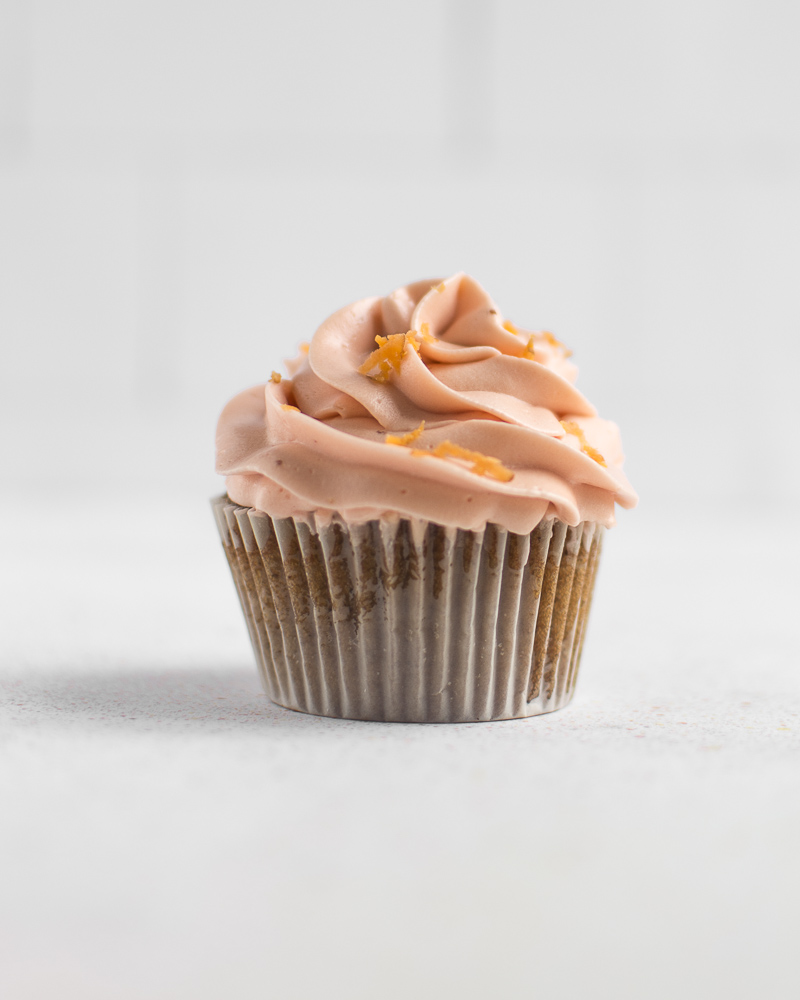Recipe Review Carrot Cake Cupcake by Sugar Spun Run This Baker