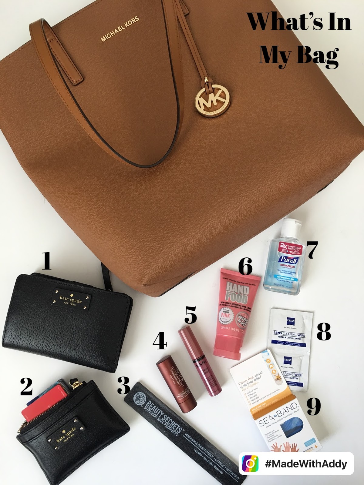 Stacey Hober: What's In My Bag??