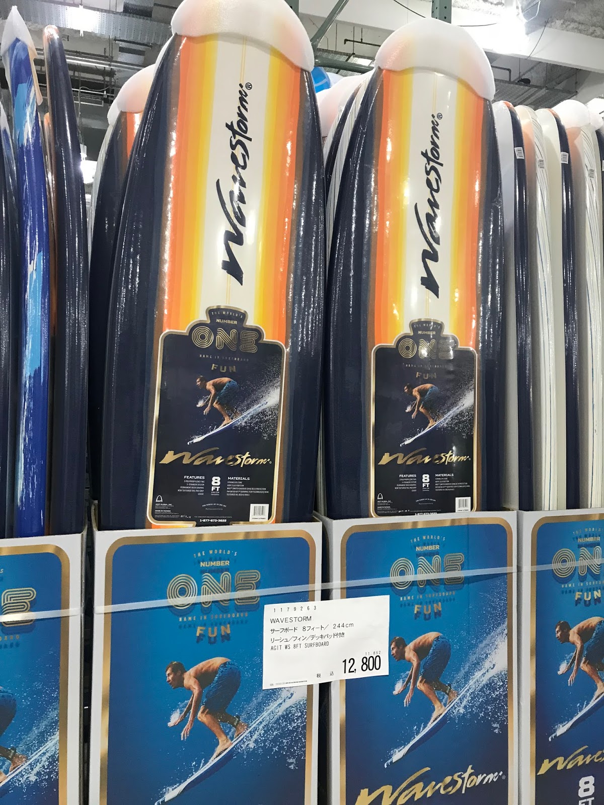 LOOP Surfboards by Donald Takayama featuring the "Classic Noserider