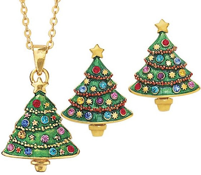 Choose Sparkling Christmas Jewelry to get in Holiday Spirit 7 Sparkling christmas jewelry