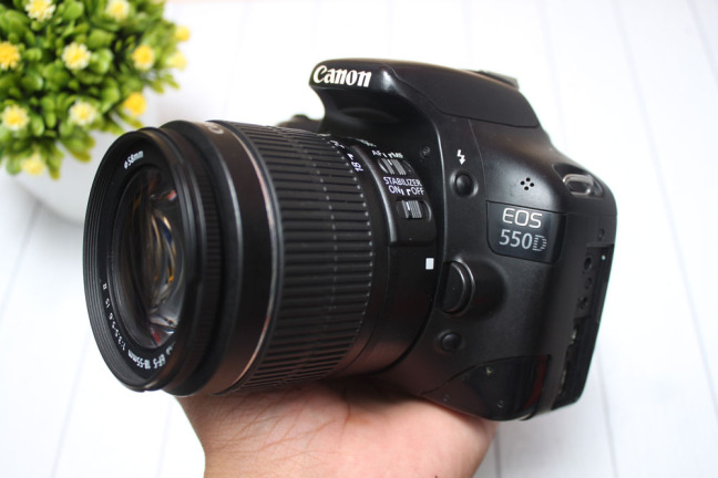 Canon 550d kit 18