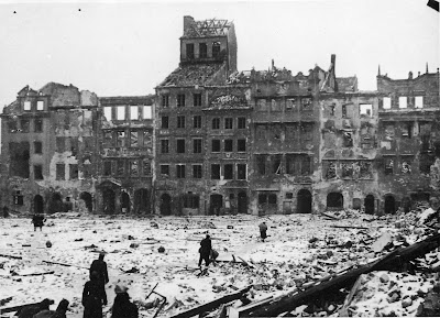 Ciudad-ruinas-guerra ciudad en ruinas tras la guerra