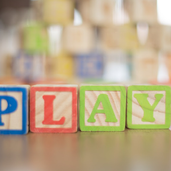 Maksimalkan Perkembangan Otak Anak Dengan Permainan Edukatif