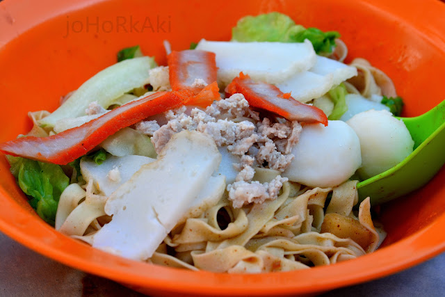 Old-Lee-Fishball-Noodles-Muar-Johor-老李鱼丸面 