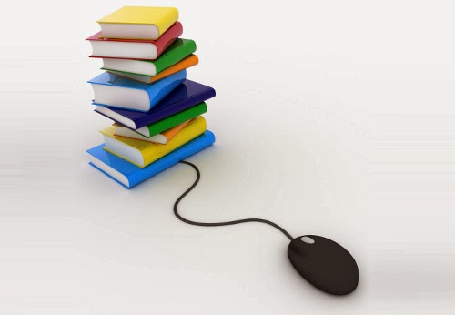 Pilha de livros coloridos conectados a um mouse -- download de ebooks