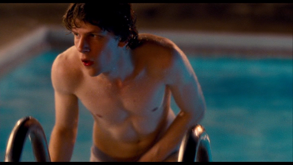 Jessie Eisenberg Nude 32