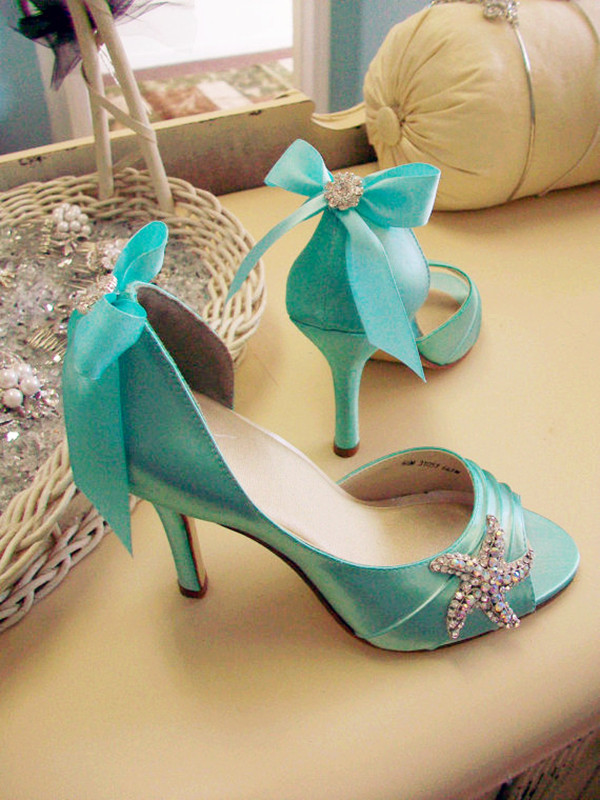 Love the Blue Tiffany Wedding Shoes
