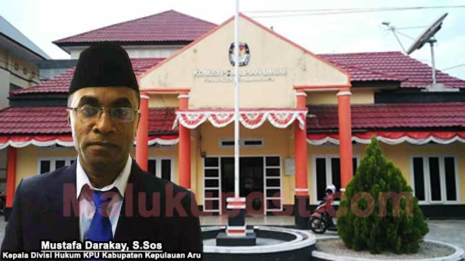 Ini 3 Partai Yang Sudah Mendaftar Di KPU Kepulauan Aru Dobo, Malukupost.com - Menjelang pelaksanaan Pemilihan Umum pada Tahun 2019 nanti Partai Politik (Parpol) seluruhnya mendaftar secara online di Komisi Pemilihan Umum (KPU). Untuk kabupaten Kepulauan Aru baru beberapa partai yang menyerahkan berkas verifikasi ke KPU setempat yang selanjutnya akan dilakukan verifikasi secara faktual. Kepala Divisi Hukum KPU Kabupaten Kepulauan Aru, Mustafa. Darakay kepada Malukupost.com di Dobo, Jumat (13/10), mengatakan proses pendaftaran yang dilakukan oleh parpol dilaksanakan di KPU RI, dan sesuai dengan Undang-Undang maka KPU Kabupaten/Kota hanya menerima salinan kepengurusan yang disampaikan oleh Partai Politik yang mempunyai kepengurusan di Kabupaten/Kota.