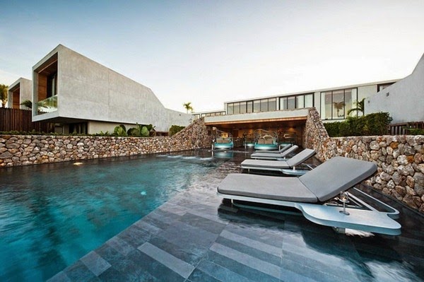 Swimming pool in the garden – excellent ideas for pools