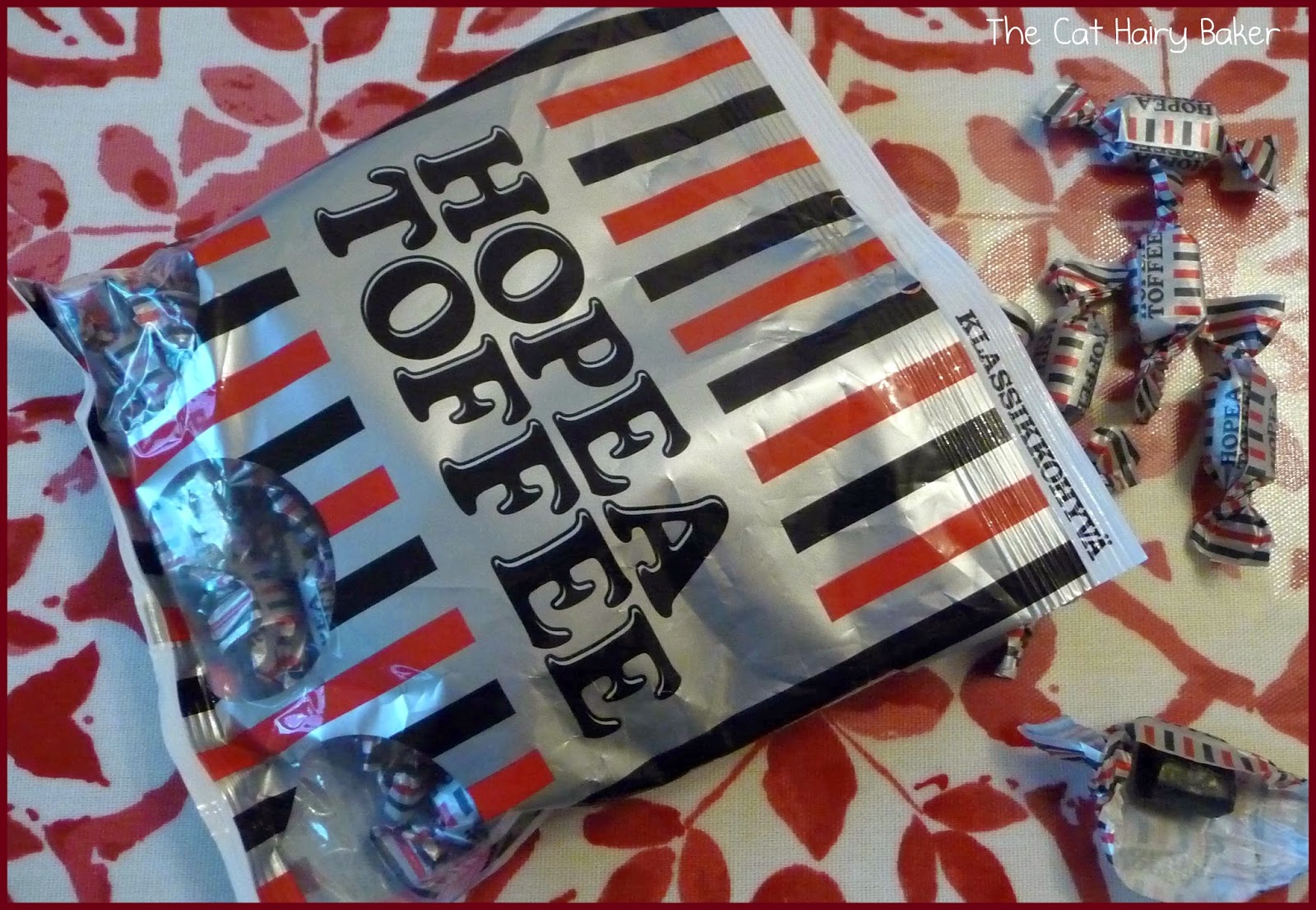 The Cat Hairy Baker Cake 108 Licorice Toffee Cake