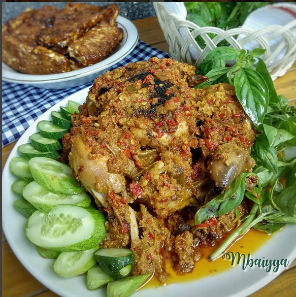 Cara Membuat Ayam Panggang Bumbu Rujak Baca Resep