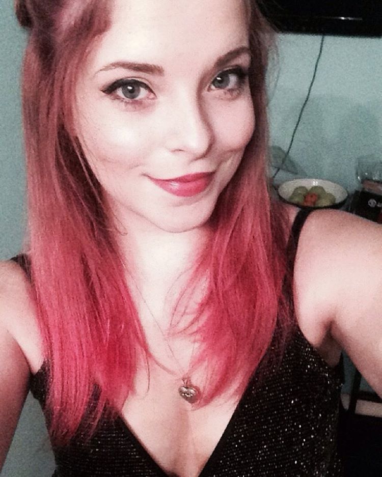 Reviews, tips and other enthralling delights. Review of Bleach London